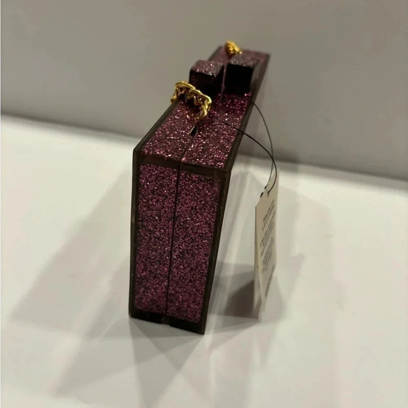 Lulu Party Box With Chain Crossbody Purse - Picture 3 of 6